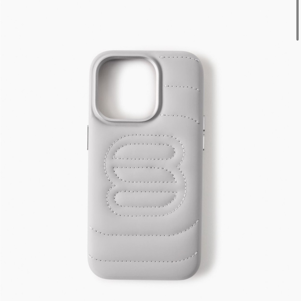 Aritzia iPhone 14 Pro super puff case - marble grey - brand new
